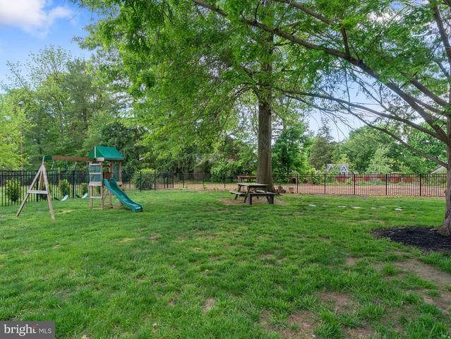 229 N MAIN ST, Woodstown, NJ 08098