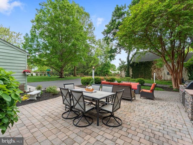 229 N MAIN ST, Woodstown, NJ 08098
