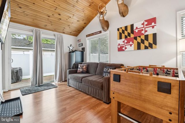 418 SILVER RUN RD, Edgewater, MD 21037