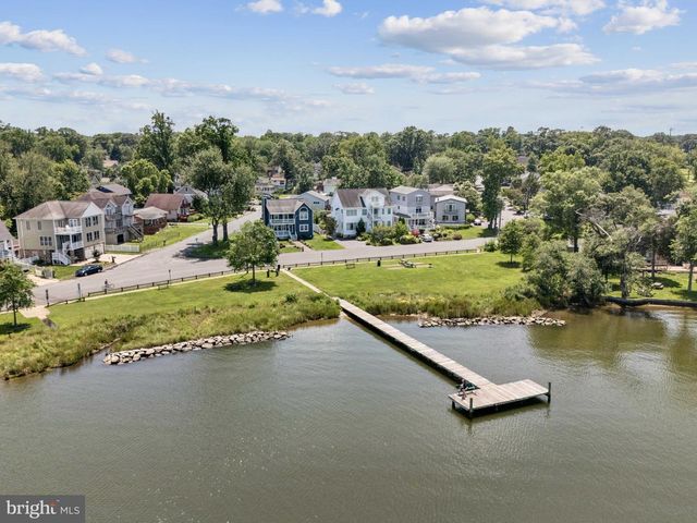 418 SILVER RUN RD, Edgewater, MD 21037