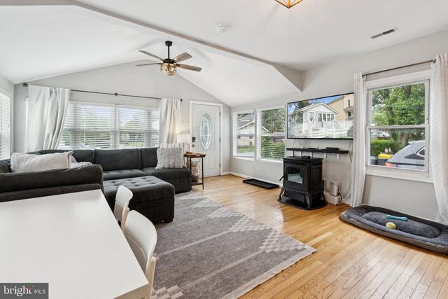 418 SILVER RUN RD, Edgewater, MD 21037