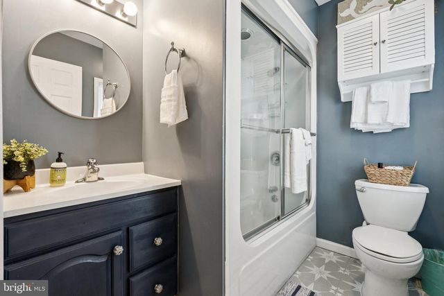 418 SILVER RUN RD, Edgewater, MD 21037