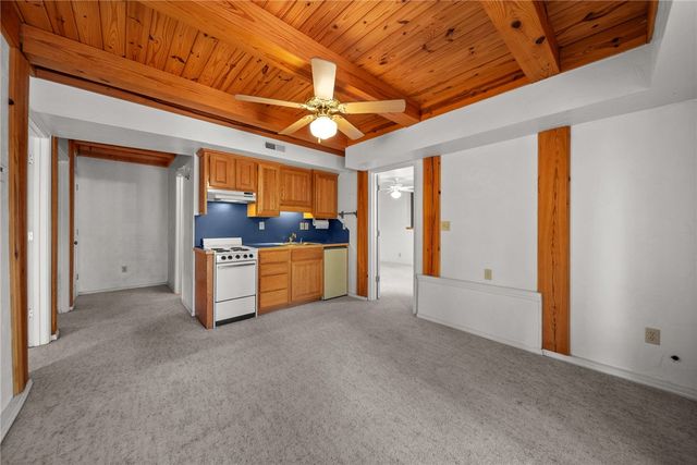 11932 White Oak Drive, Garfield, AR 72732