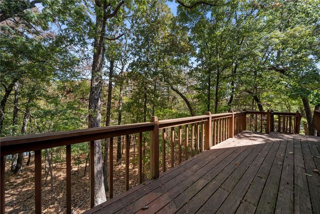 11932 White Oak Drive, Garfield, AR 72732