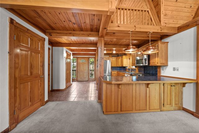 11932 White Oak Drive, Garfield, AR 72732