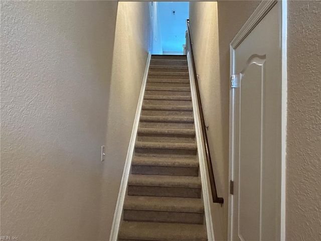 4933 Travertine AVE 31 C, Virginia Beach, VA 23462