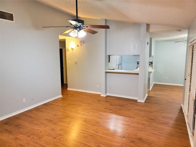 1104 N Horizon Trail 2824, Arlington, TX 76011