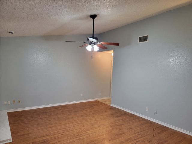 1104 N Horizon Trail 2824, Arlington, TX 76011