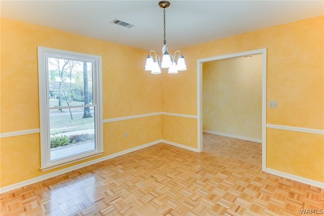 11947 Graceland, Northport, AL 35475