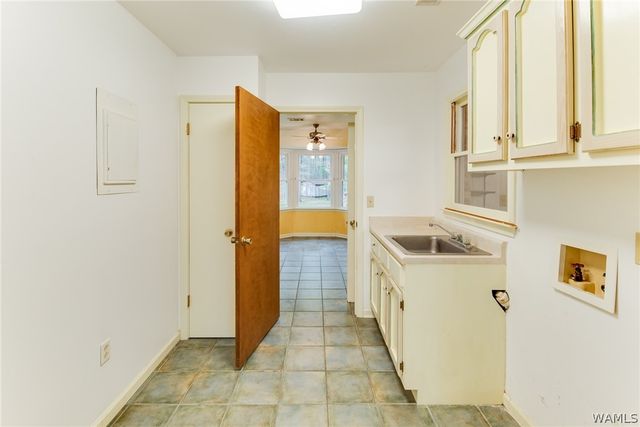 11947 Graceland, Northport, AL 35475