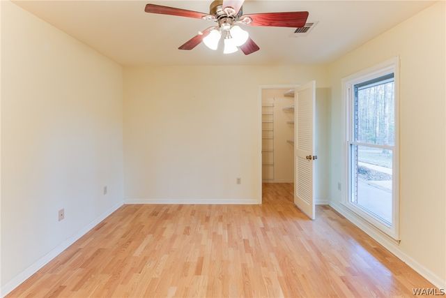 11947 Graceland, Northport, AL 35475