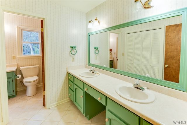 11947 Graceland, Northport, AL 35475