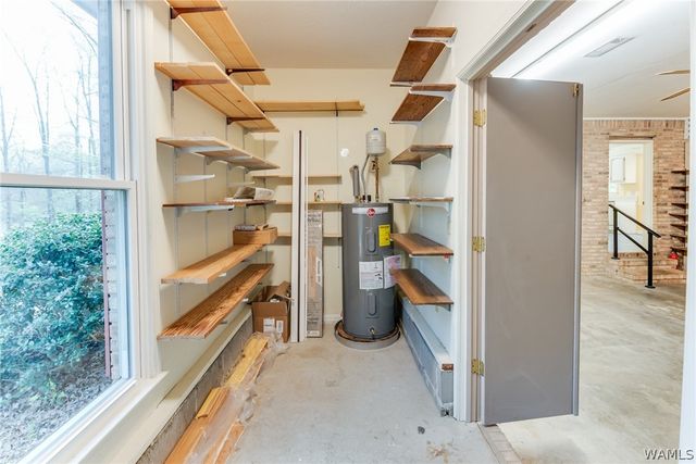 11947 Graceland, Northport, AL 35475