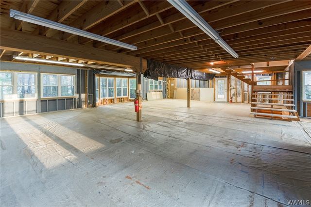 11947 Graceland, Northport, AL 35475