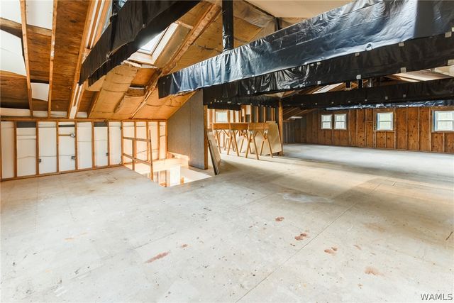 11947 Graceland, Northport, AL 35475