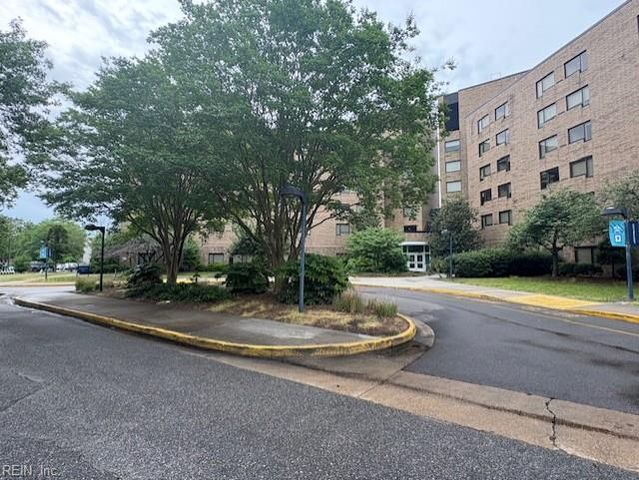 1724 48th ST, Norfolk, VA 23508