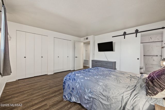 7812 E Kenyon Drive, Tucson, AZ 85710