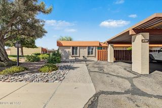 7812 E Kenyon Drive, Tucson, AZ 85710