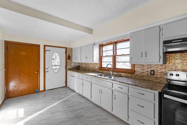 1020 34th Avenue N, Minneapolis, MN 55412