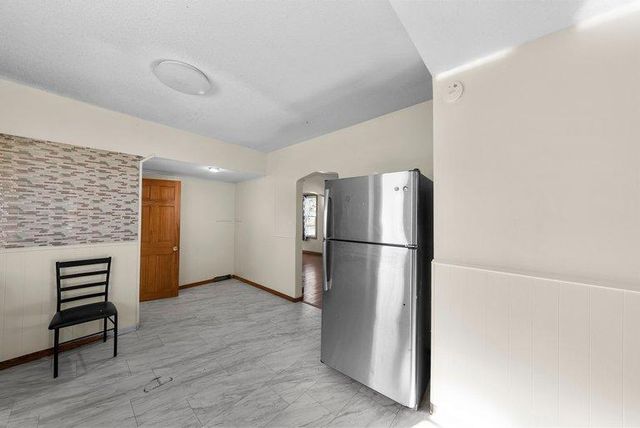 1020 34th Avenue N, Minneapolis, MN 55412
