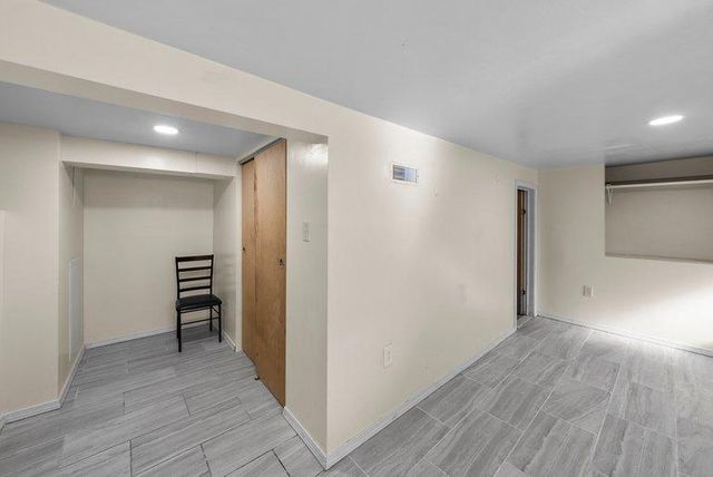 1020 34th Avenue N, Minneapolis, MN 55412