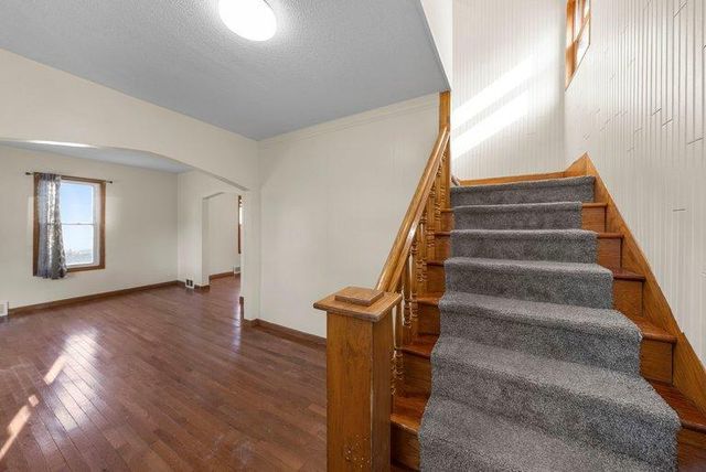 1020 34th Avenue N, Minneapolis, MN 55412