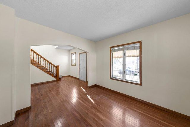 1020 34th Avenue N, Minneapolis, MN 55412