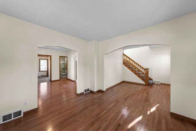 1020 34th Avenue N, Minneapolis, MN 55412