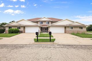 194 Valley Drive, Lodi, WI 53555