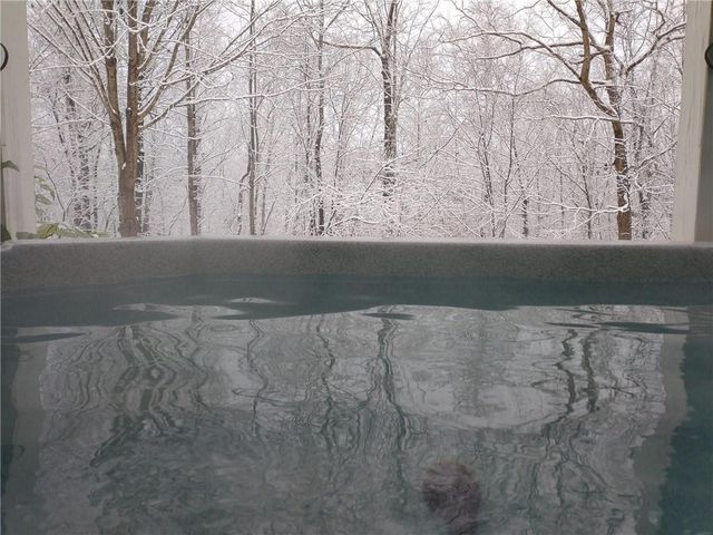 7451 Shady Glen Drive, Flowery Branch, GA 30542