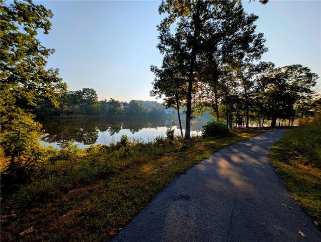 7451 Shady Glen Drive, Flowery Branch, GA 30542