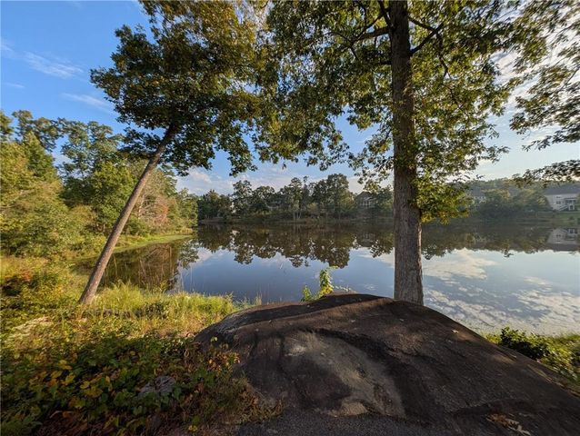 7451 Shady Glen Drive, Flowery Branch, GA 30542