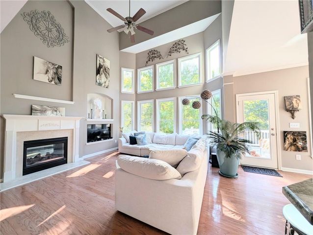 7451 Shady Glen Drive, Flowery Branch, GA 30542