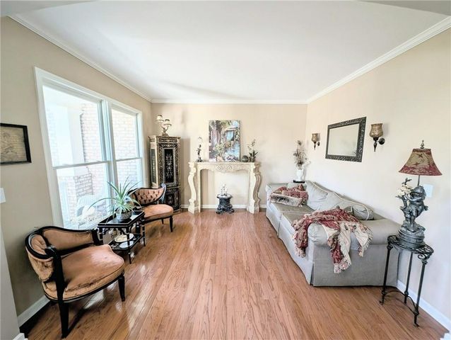 7451 Shady Glen Drive, Flowery Branch, GA 30542