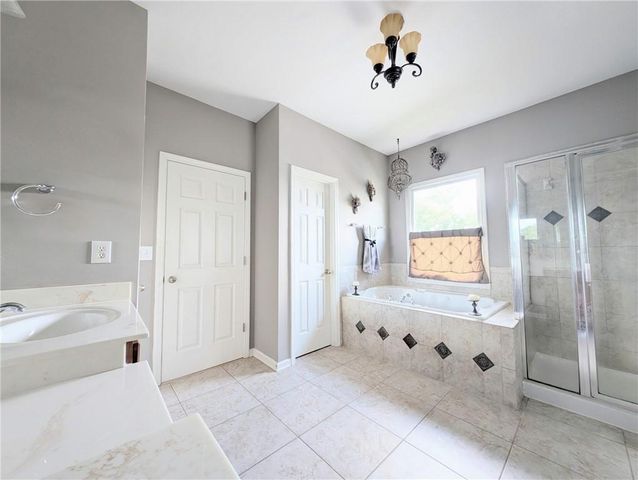 7451 Shady Glen Drive, Flowery Branch, GA 30542