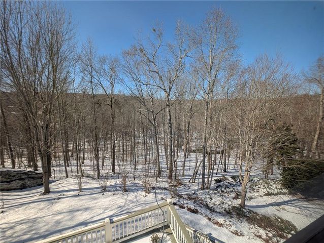 7451 Shady Glen Drive, Flowery Branch, GA 30542