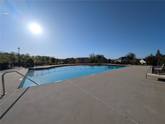 7451 Shady Glen Drive, Flowery Branch, GA 30542