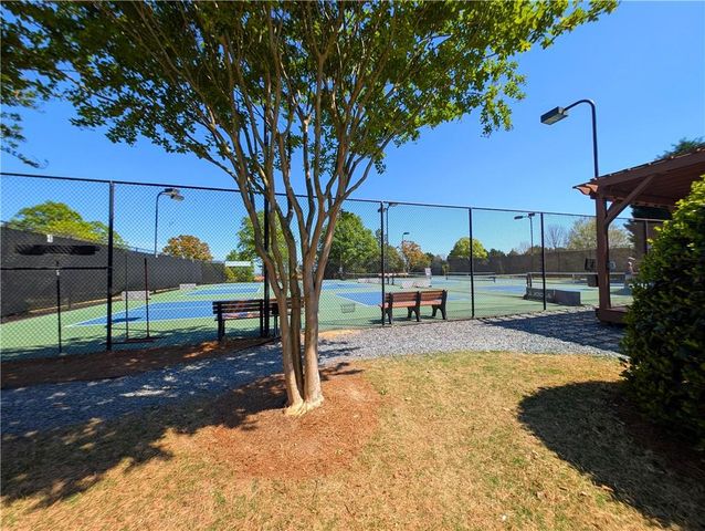 7451 Shady Glen Drive, Flowery Branch, GA 30542