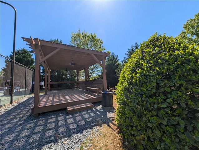 7451 Shady Glen Drive, Flowery Branch, GA 30542