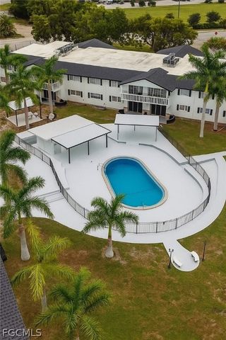 3704 Broadway 319, Fort Myers, FL 33901