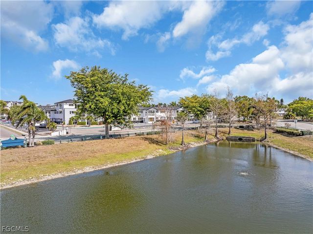 3704 Broadway 319, Fort Myers, FL 33901