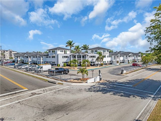 3704 Broadway 319, Fort Myers, FL 33901