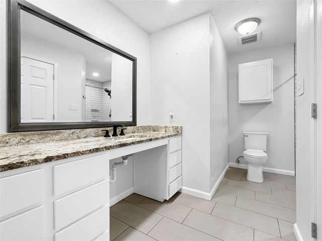 334 E Crossland Boulevard, Grand Prairie, TX 75052