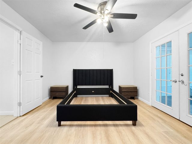 334 E Crossland Boulevard, Grand Prairie, TX 75052