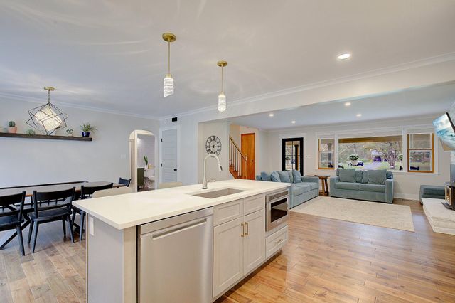 818 CEDARCROFT DR, Millersville, MD 21108