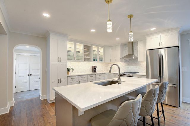 818 CEDARCROFT DR, Millersville, MD 21108
