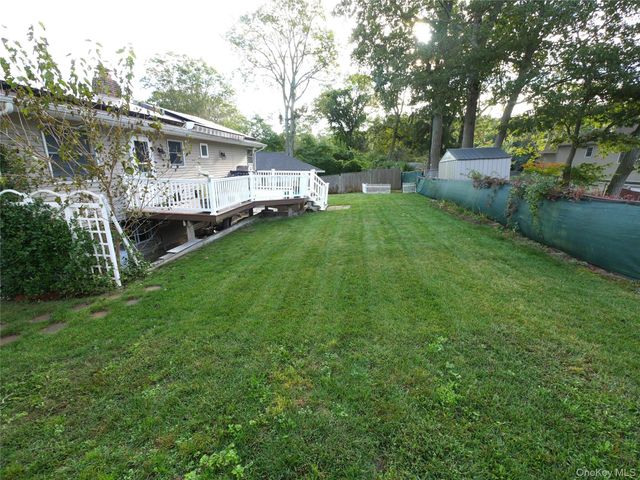 20 Whitestone Road 1486, Sound Beach, NY 11789