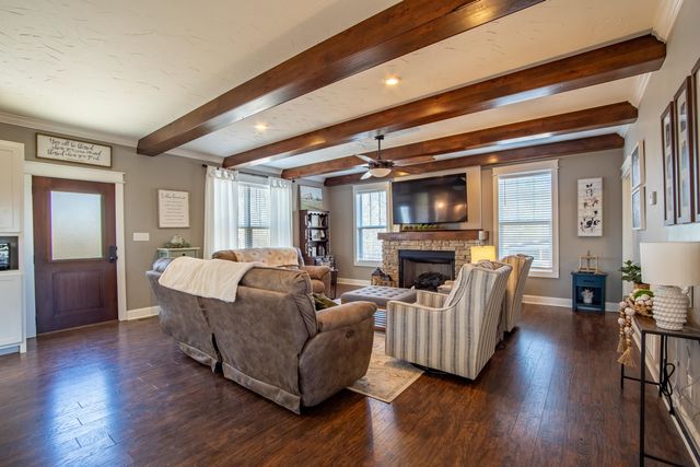 865 SYLVAN DR, Savannah, TN 38372