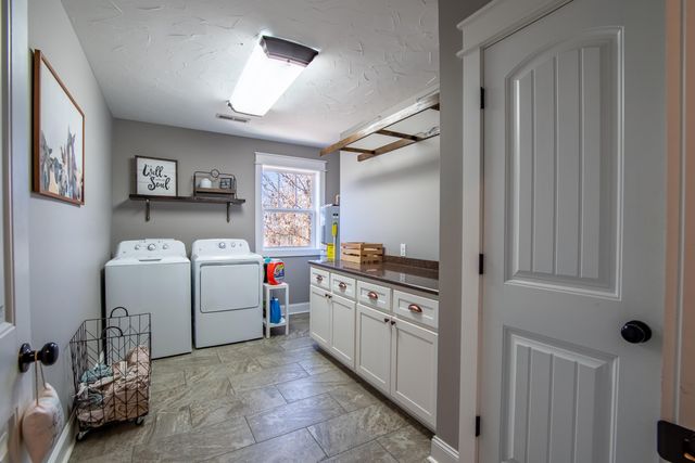 865 SYLVAN DR, Savannah, TN 38372