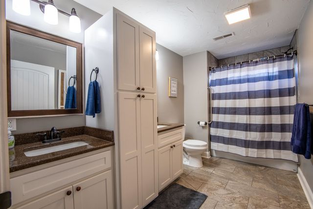 865 SYLVAN DR, Savannah, TN 38372